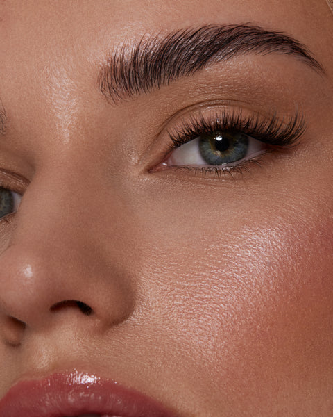 Everyday Bae lösögonfransar hemma, naturlig fransförlängning för en fräsch vardagslook med lätt känsla